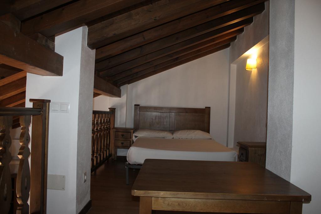 Apartamentos Real Fabrica Hojalata Хускар Экстерьер фото